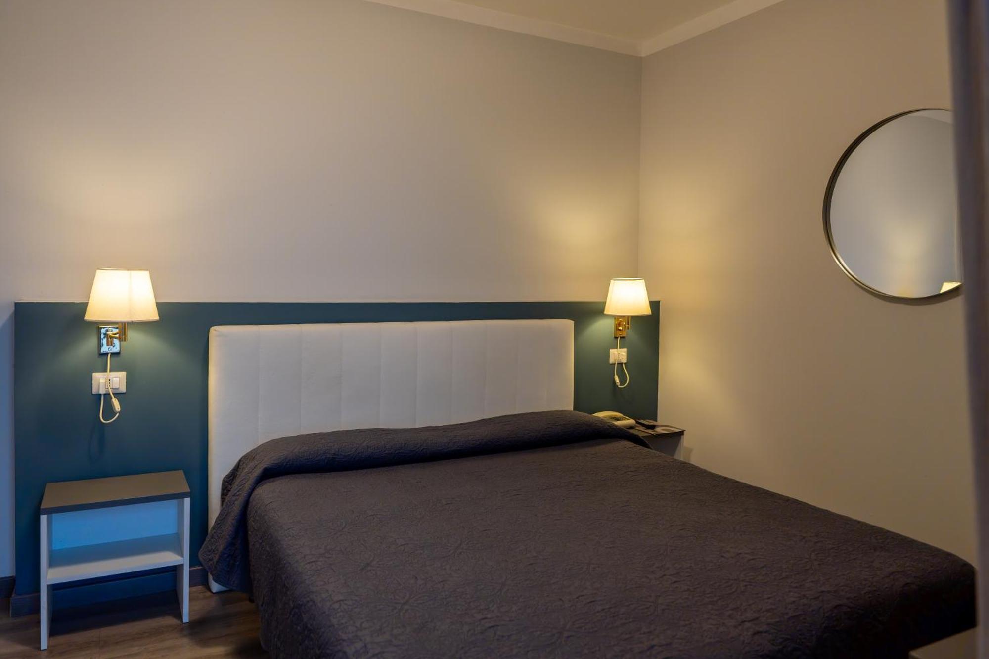 Hotel Romagna Baveno Buitenkant foto